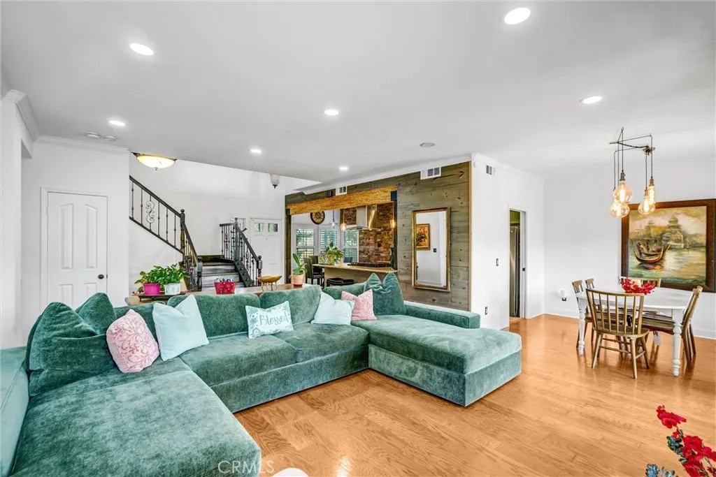 Additional image 34 of 28314 Easton Ln, Saugus, CA 91350