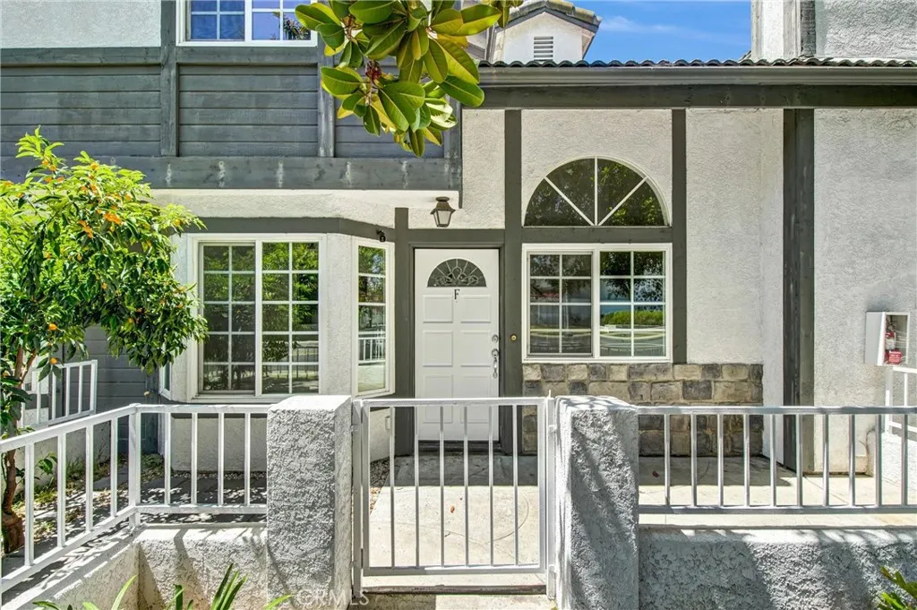 217 E Commonwealth Avenue Unit F, Alhambra, CA 91801 photo 2