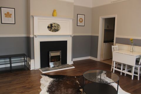 Old Warwick Road, Olton, Solihull B92