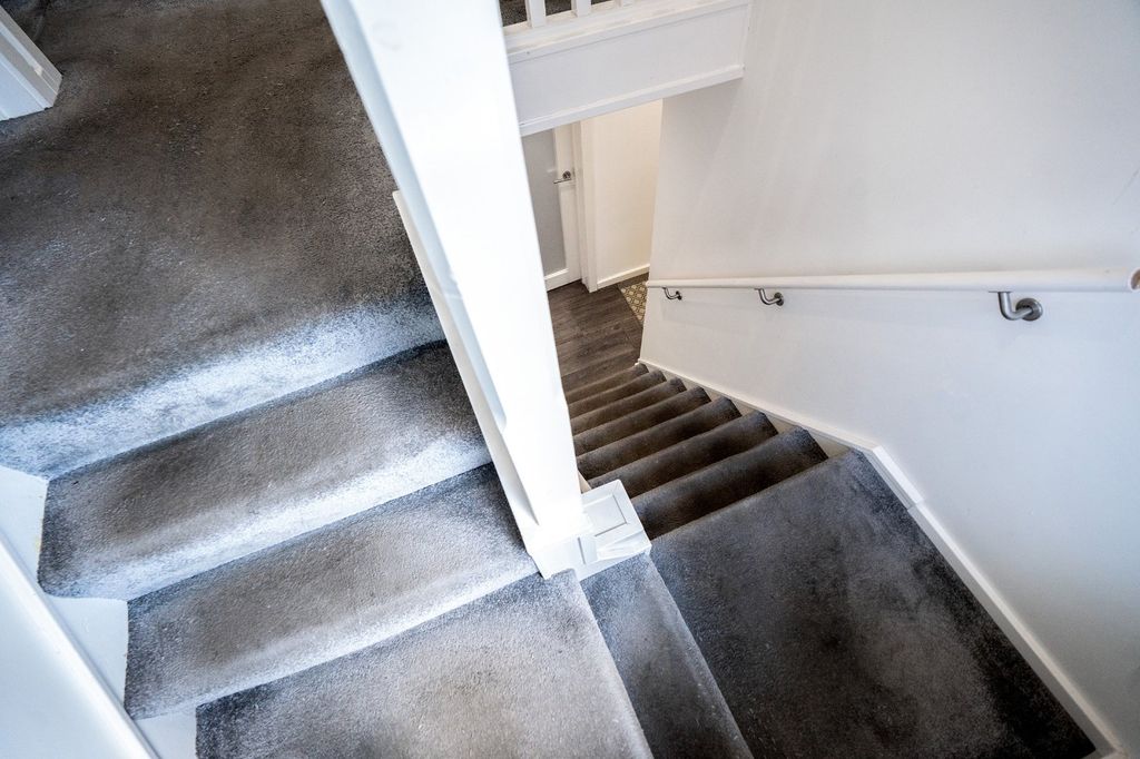 Additional image 17 of 4 bed semi-detached house for saleWindsor Road, Slough, Berkshire SL1