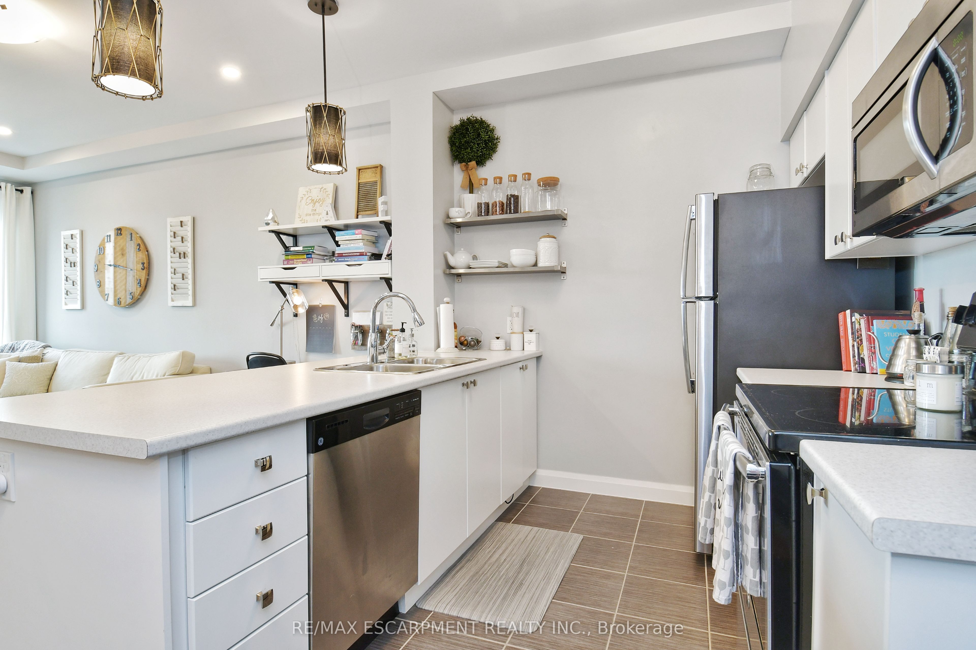 Additional image 4 of 903-112 King Street E, Hamilton, ON, L8N 1A8