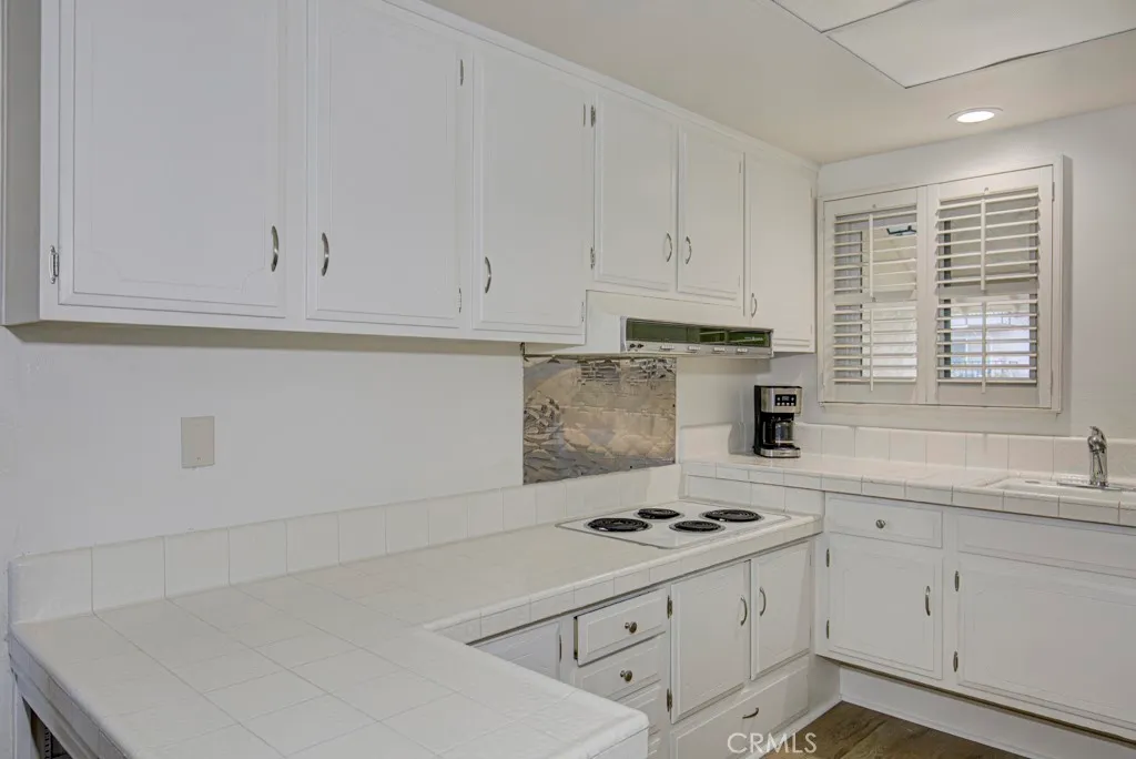 Additional image 42 of 2296 Via Puerta Unit N, Laguna Woods, CA 92637