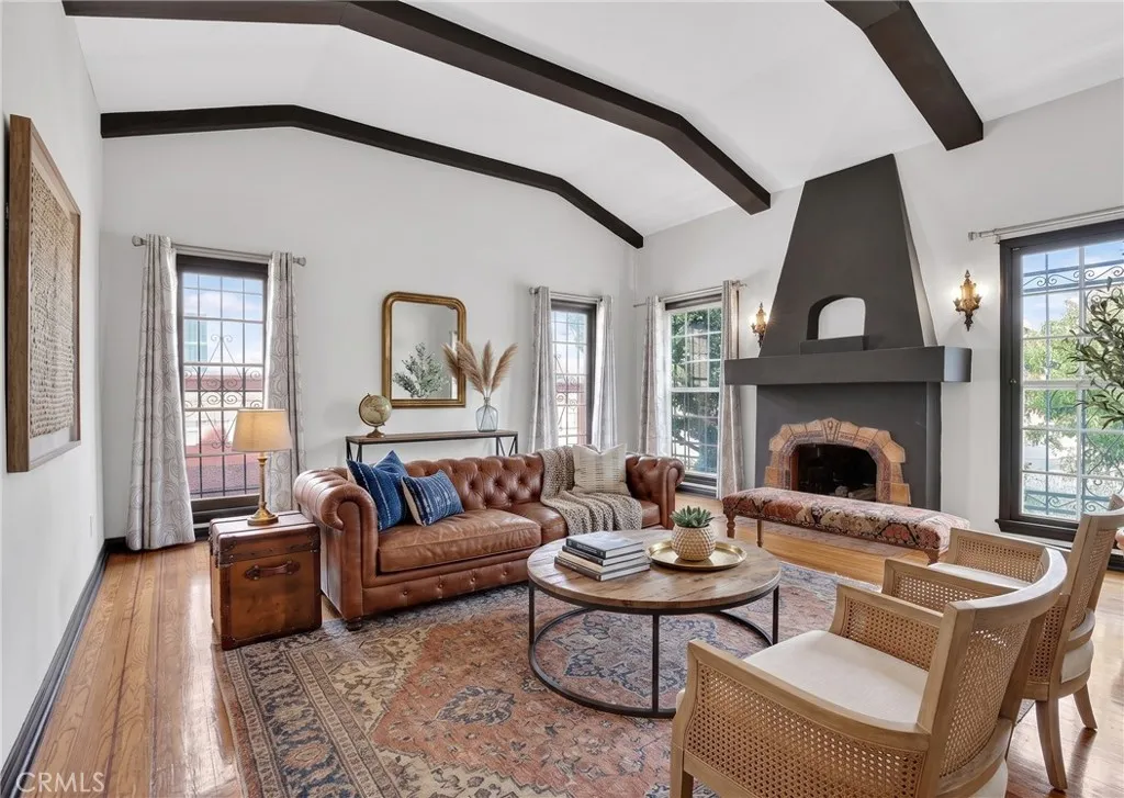 Additional image 31 of 7607 8th Avenue, Los Angeles, CA 90043