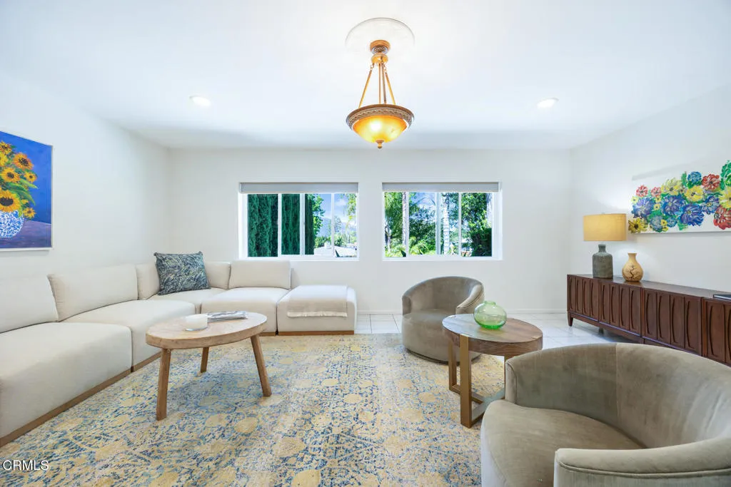 Additional image 9 of 4906 Vicwood Avenue, La Crescenta, CA 91214
