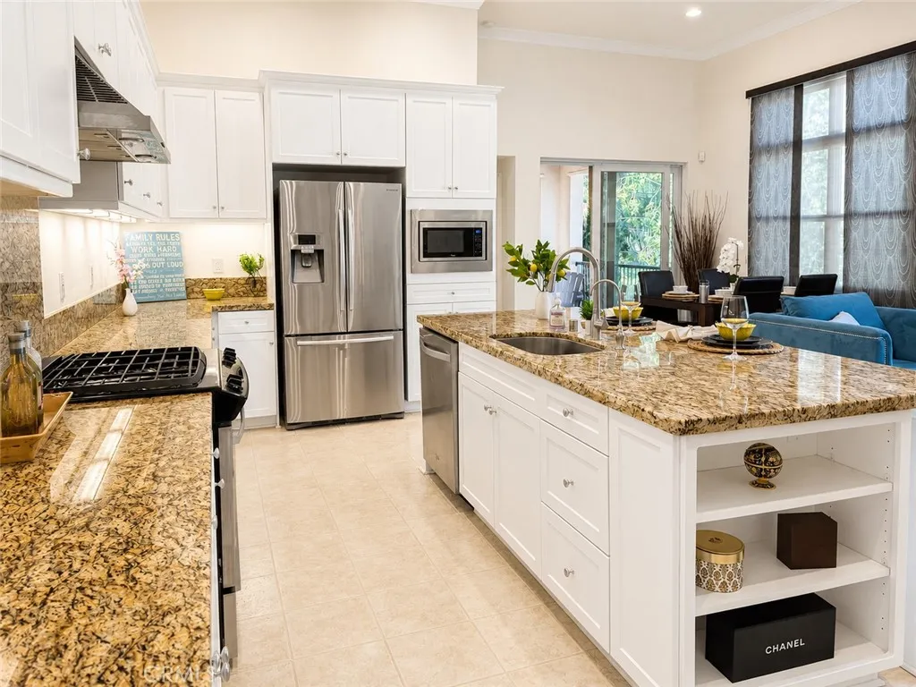 Additional image 35 of 66 Overbrook, Irvine, CA 92620