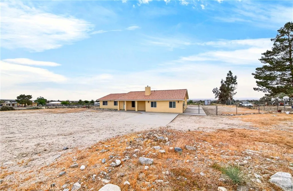 Additional image 45 of 1246 Locust Rd, Pinon Hills, CA 92372