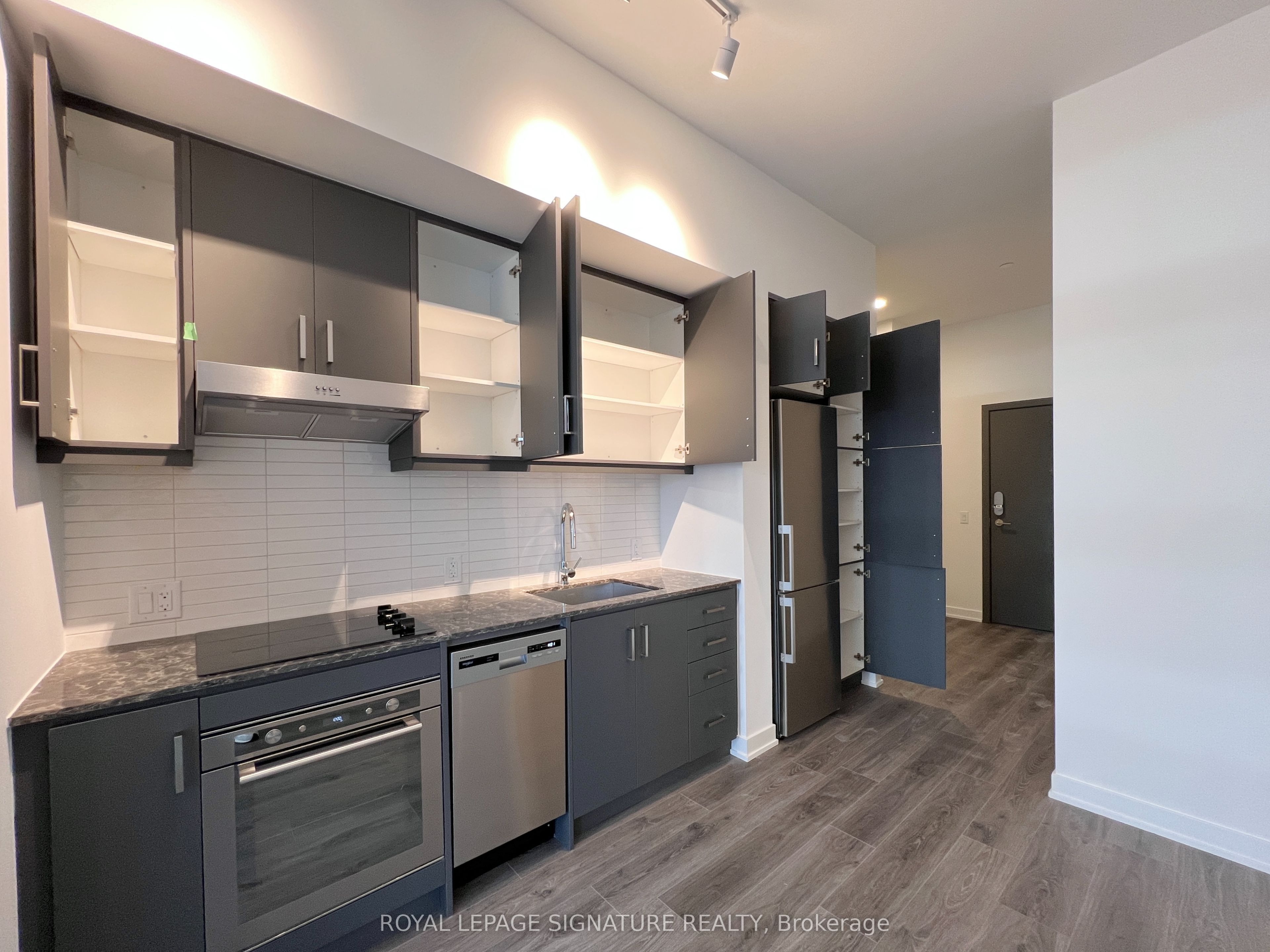 Additional image 4 of 608-9 Tecumseth Street, Toronto, ON, M5V 0S5