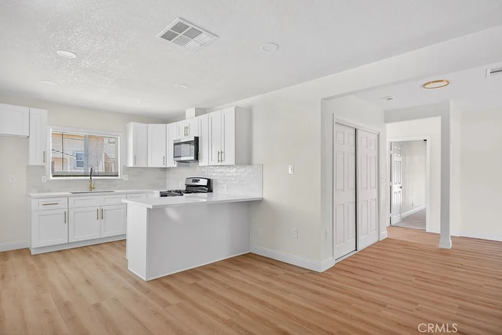 Additional image 3 of 2542 Hall Ave, Jurupa Valley, CA 92509