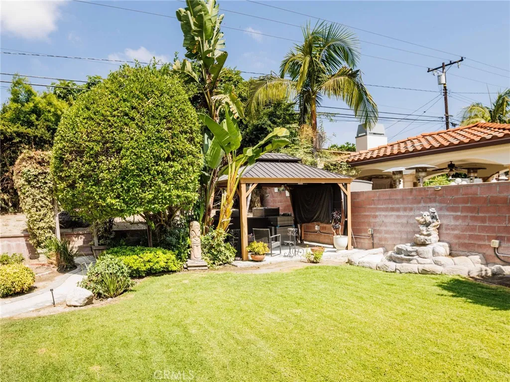 10473 Pico Vista Rd, Downey, CA 90241