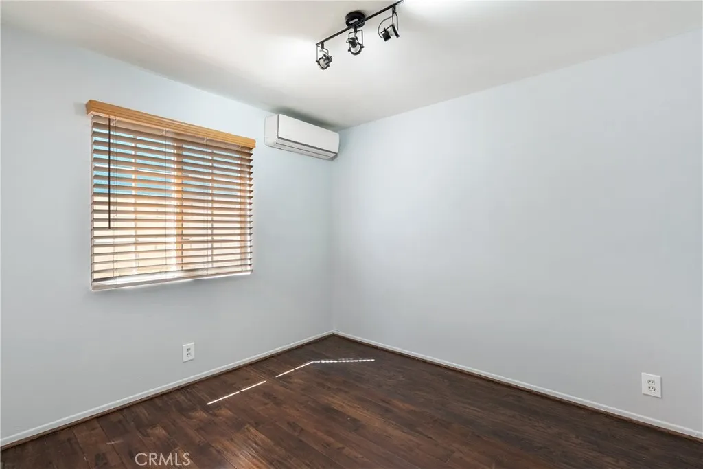 Additional image 98 of 1123 Aldgate Ave, La Puente, CA 91744
