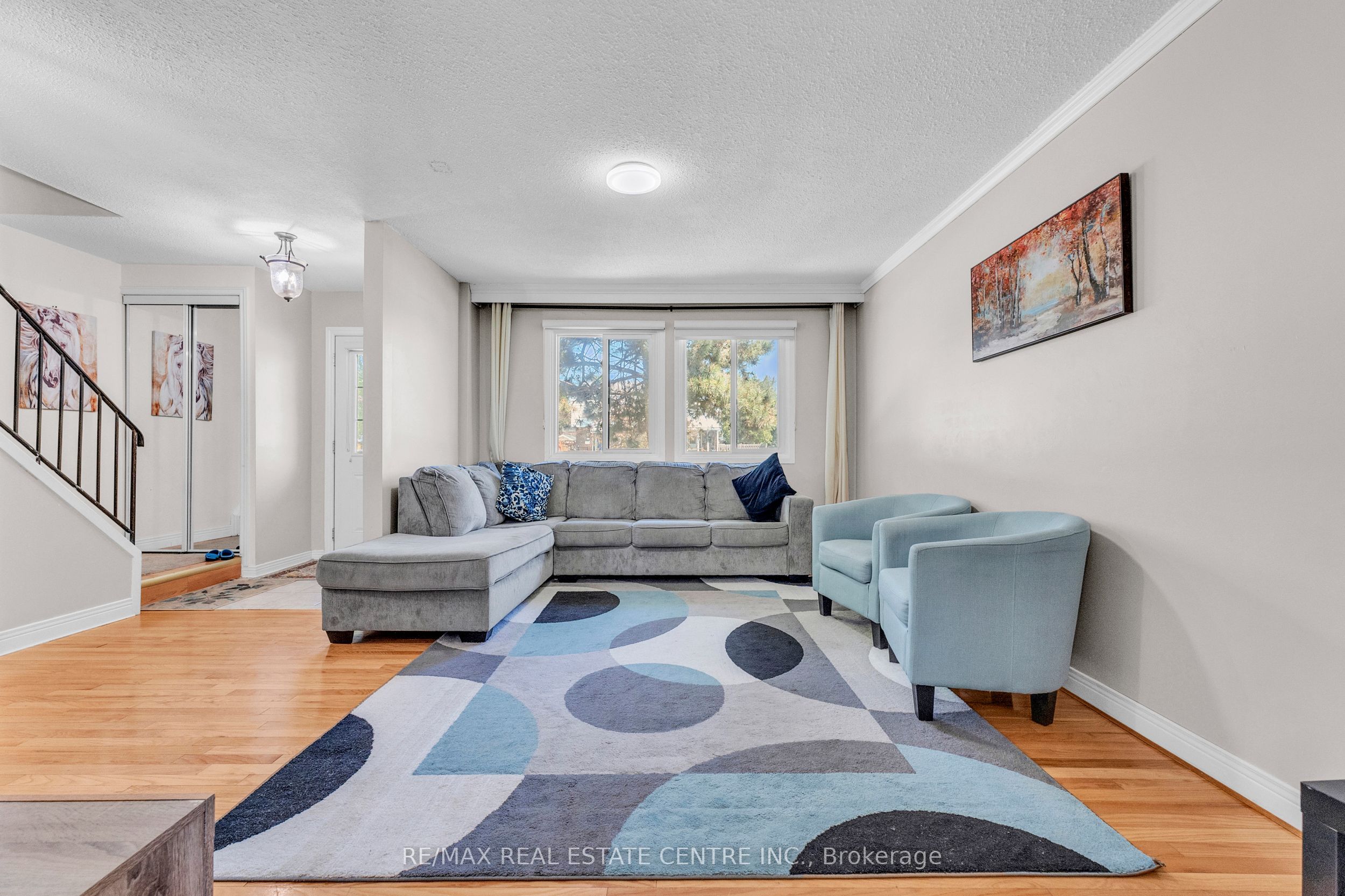 102-105 Hansen Road N, Brampton, ON, L6V 3C9 photo 5