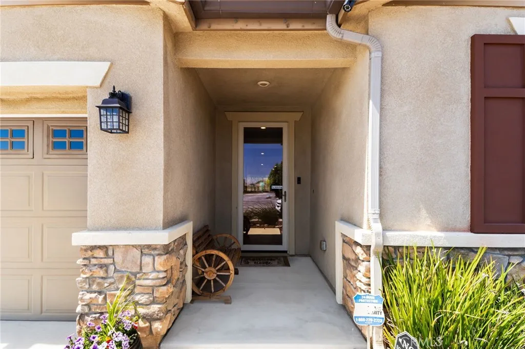 Additional image 50 of 18068 Milkweed Ln, San Bernardino, CA 92407
