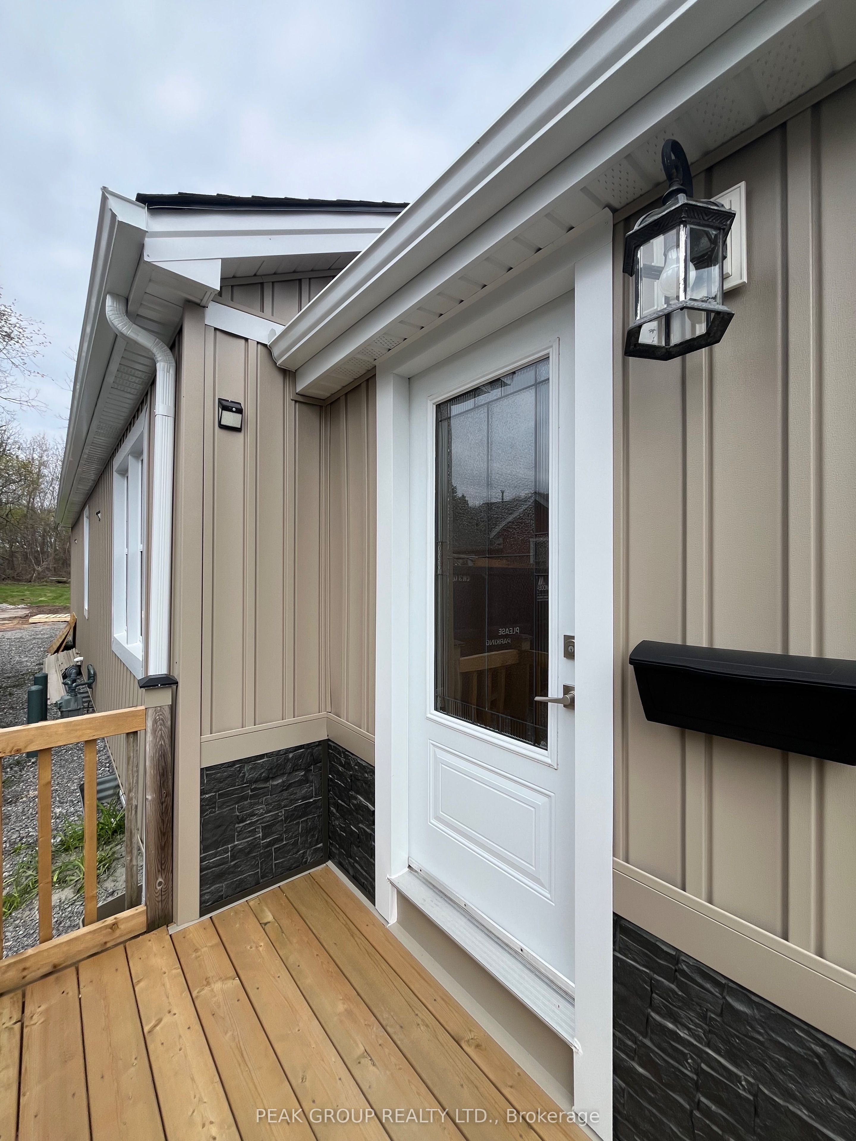 Additional image 2 of 2921 Portage Road, Niagara Falls, ON, L2J 2J6
