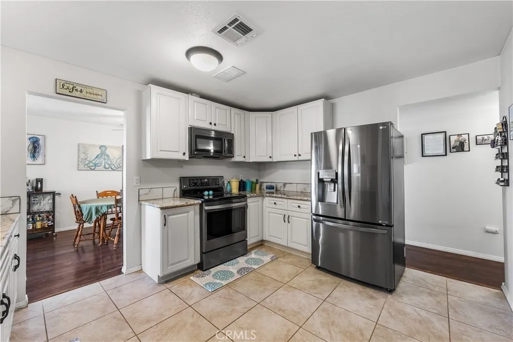 Additional image 18 of 13336 Clement St, Edwards, CA 93523