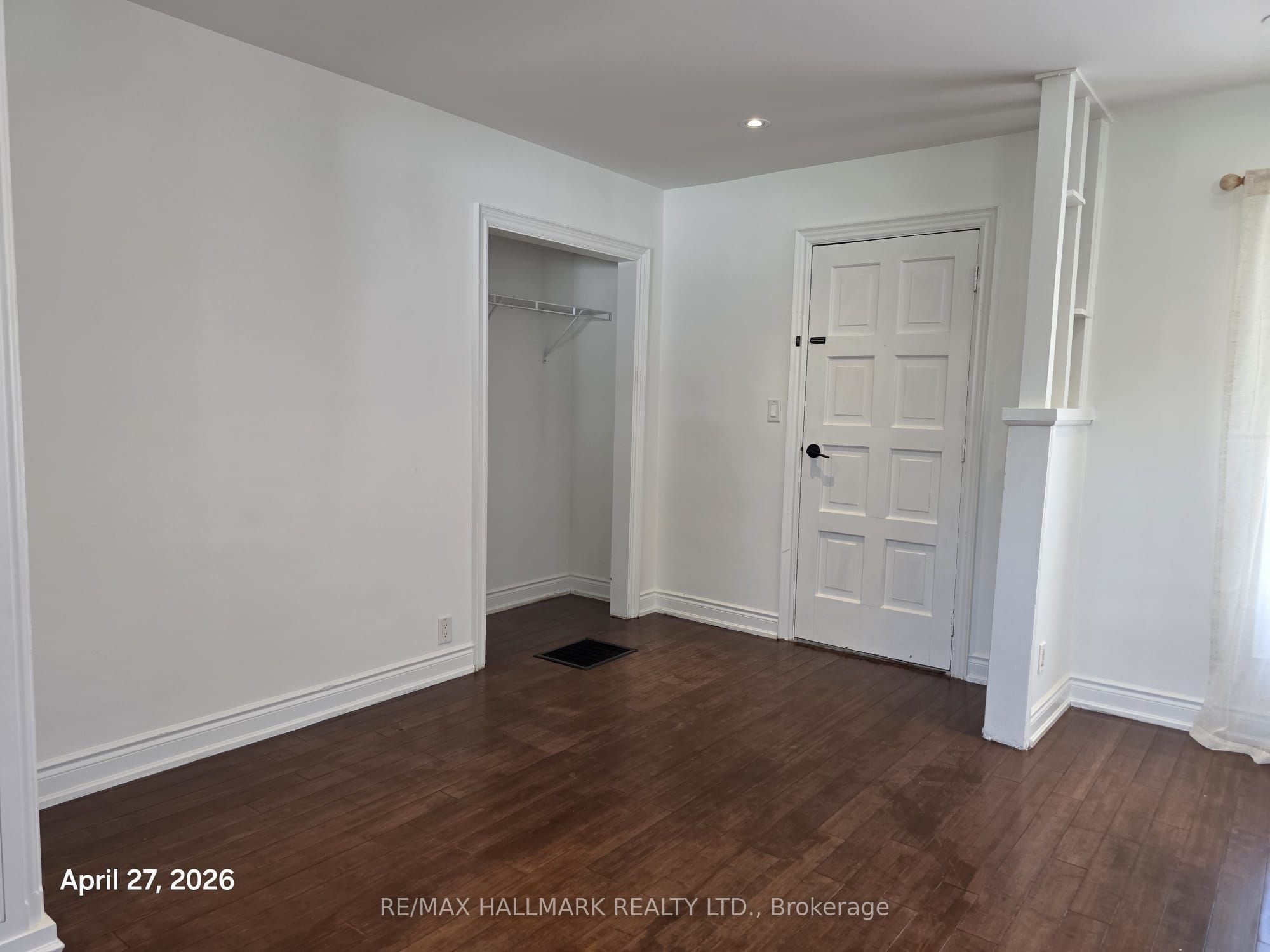 429 16th Avenue, Richmond Hill, ON, L4C 7A7 photo 3