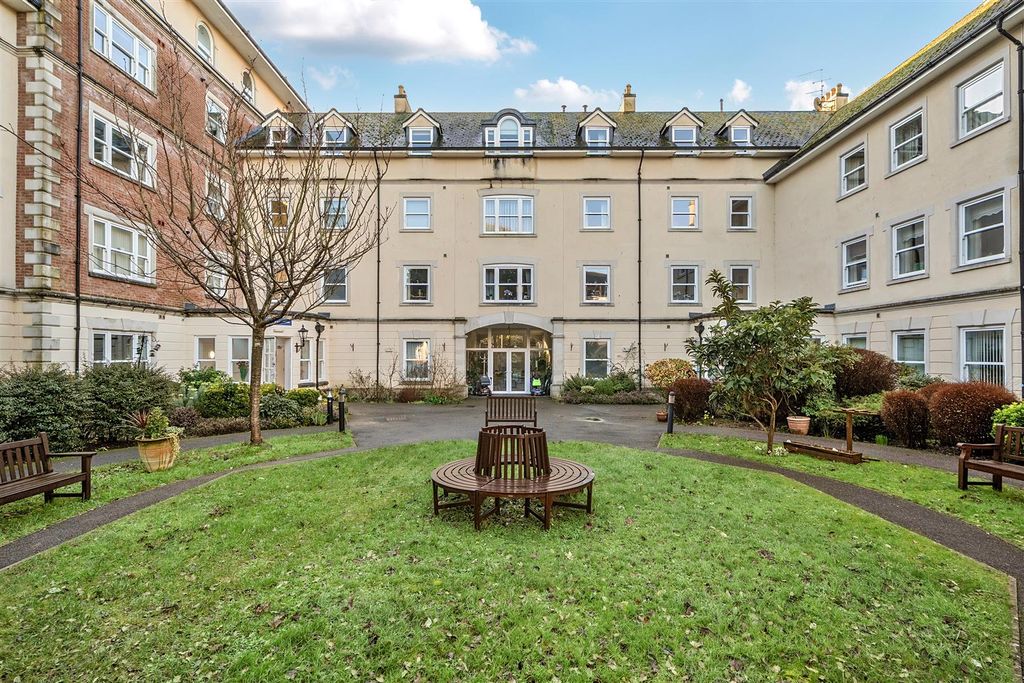 Additional image 17 of 1 bed flat for saleSomerleigh Road, Dorchester DT1