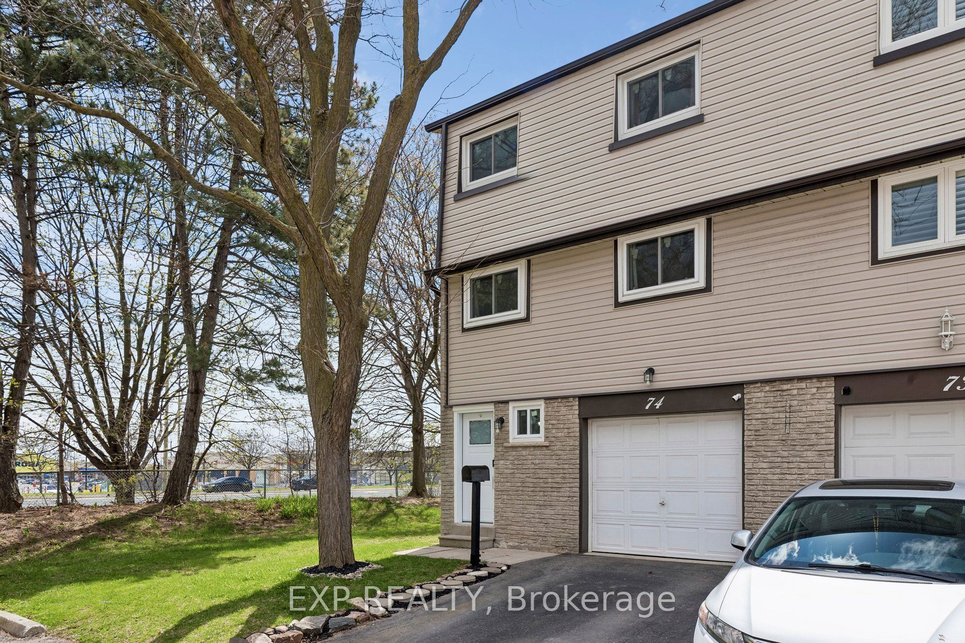 74-1945 Denmar Road, Pickering, ON, L1V 3E2