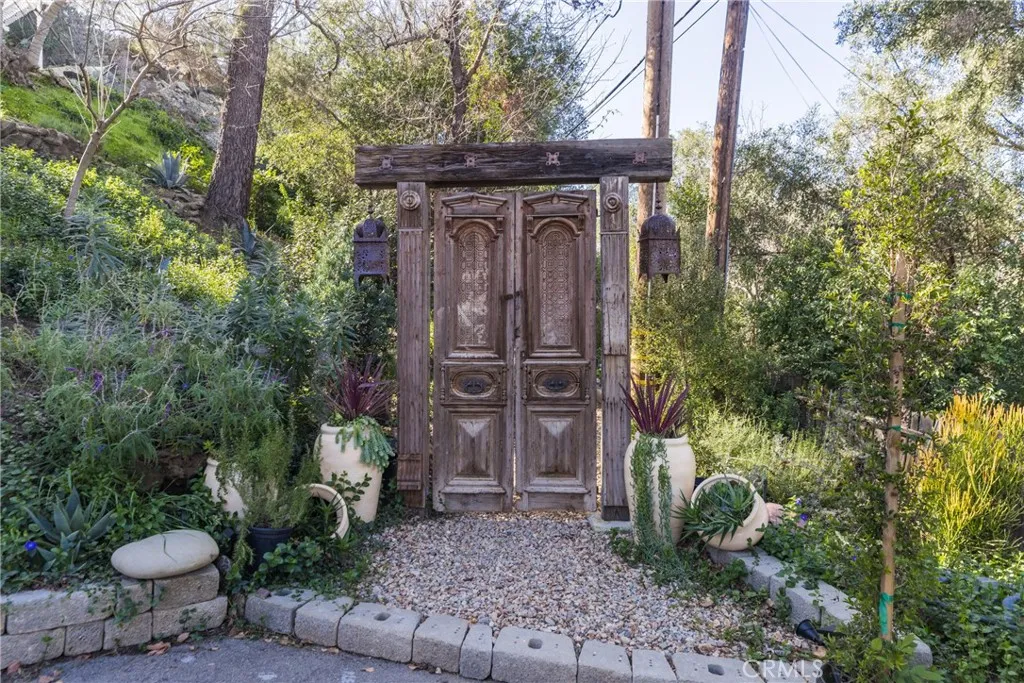 Additional image 45 of 29068 Lake, Agoura Hills, CA 91301