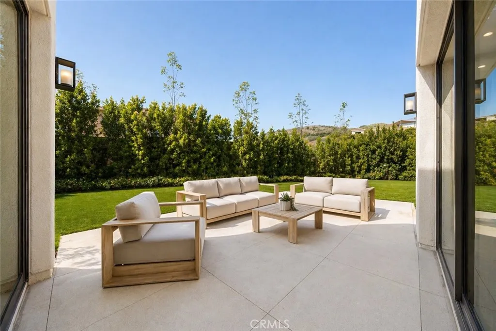 Additional image 77 of 162 Winnett, Irvine, CA 92602