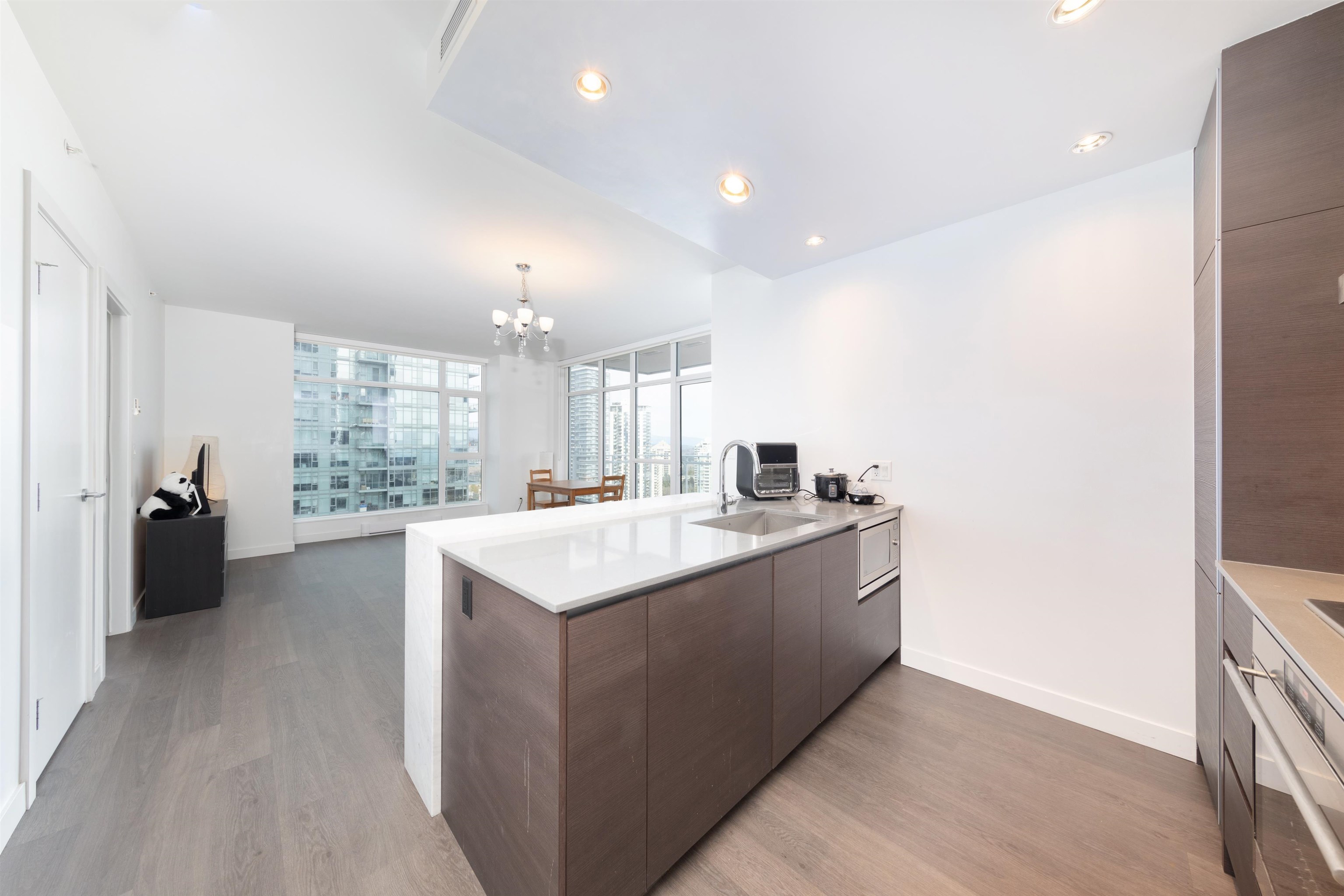 Additional image 3 of 2110-4670 Assembly Way, Burnaby, BC, V5H 0H3