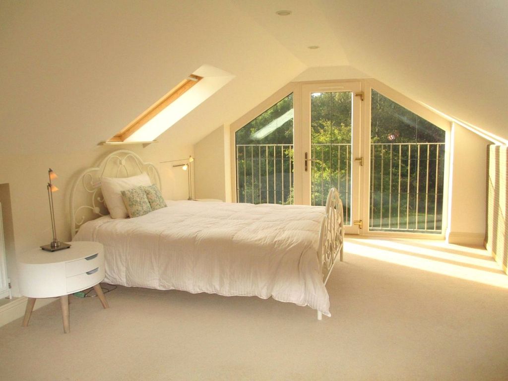 Additional image 10 of 4 bed country house for saleCrampmoor Lane, Crampmoor, Romsey, Hampshire SO51