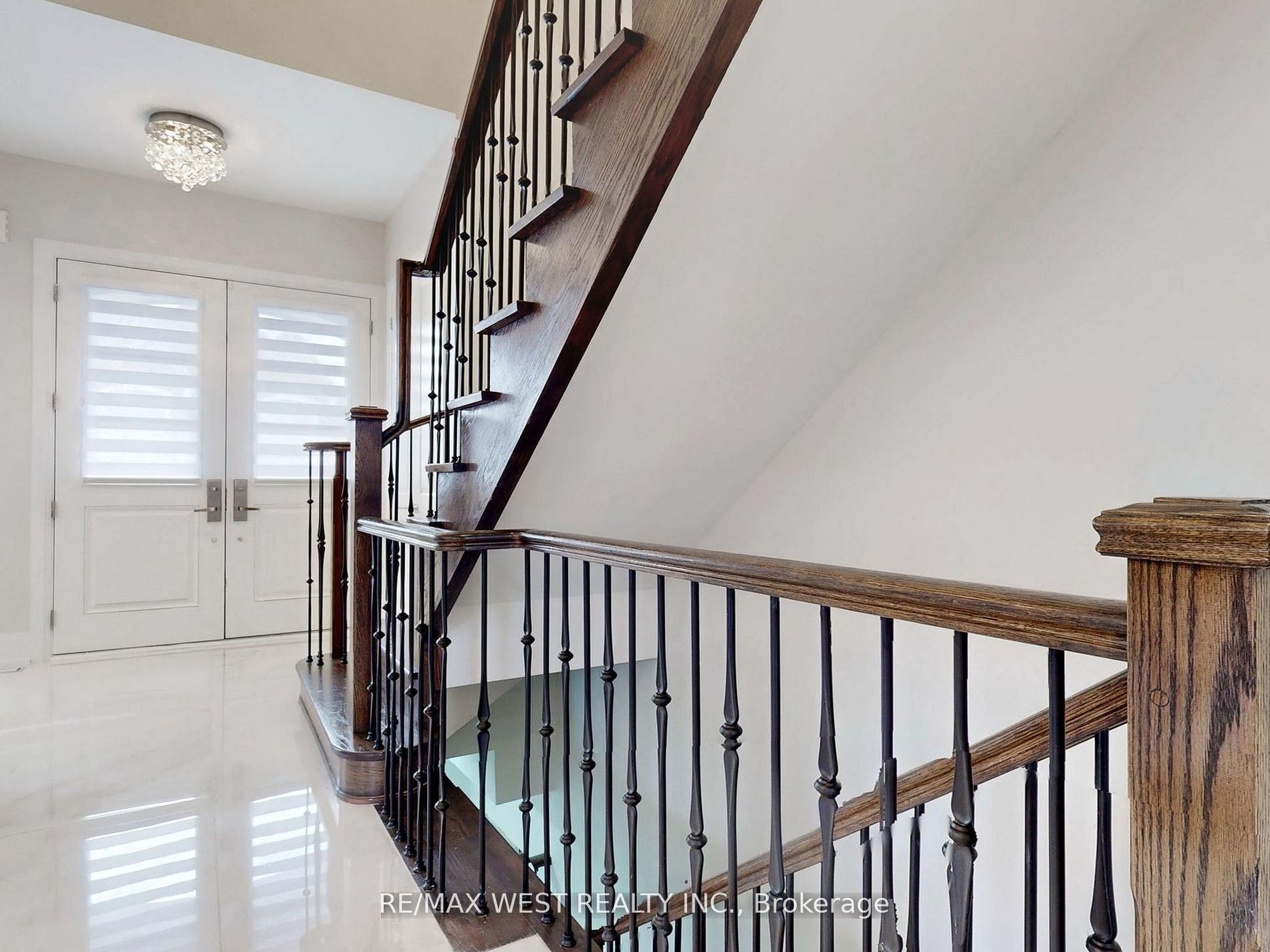 Additional image 4 of 5199 Symphony Court, Mississauga, ON, L5M 2M9