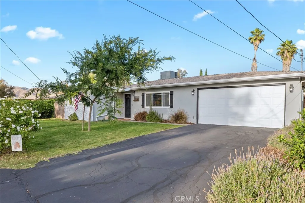 12839 10th St, Yucaipa, CA 92399 photo 2