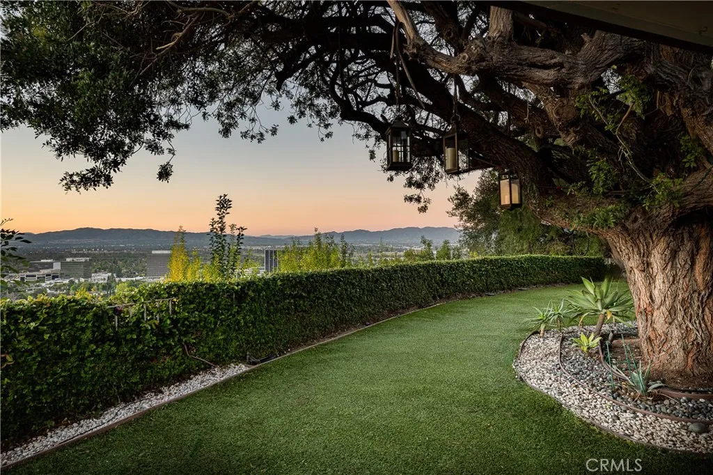 Additional image 84 of 4173 Regal Oak Dr, Encino, CA 91436