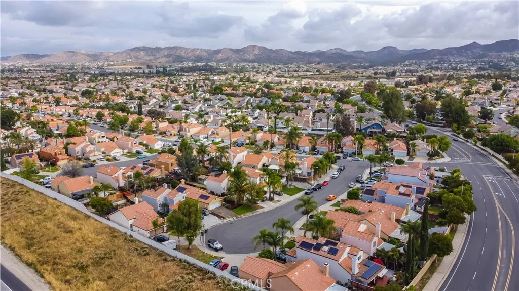 41183 Primula Cir, Murrieta, CA 92562