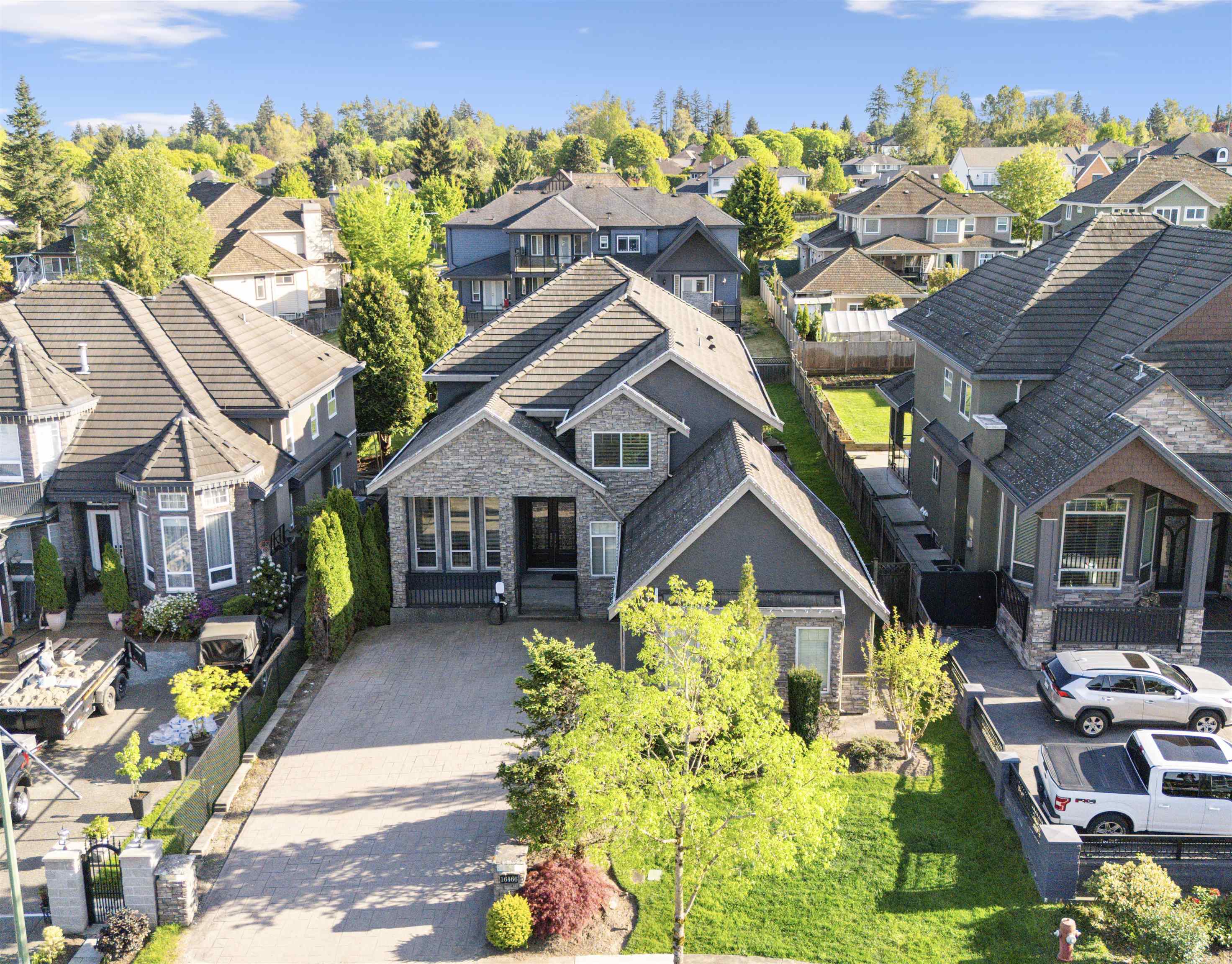 16466 87a Avenue, Surrey, BC, V4N 1E7