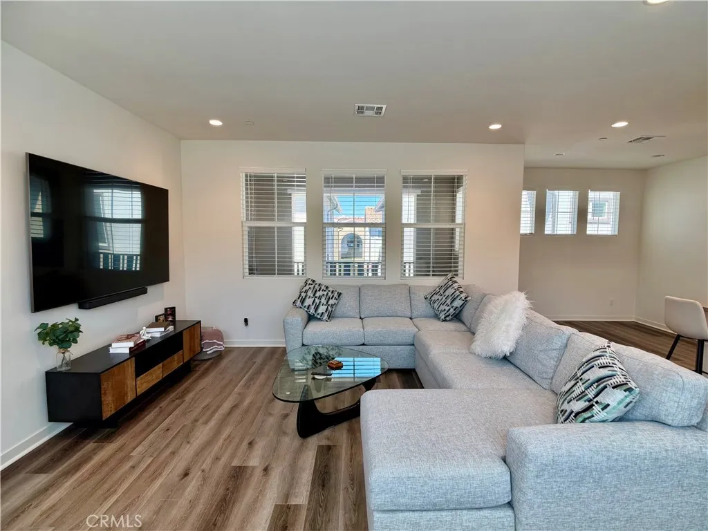 Additional image 46 of 16064 Jamie St Unit 8, Fontana, CA 92336