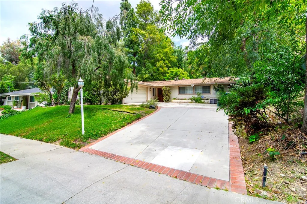 Additional image 18 of 20600 Clarendon St, Woodland Hills, CA 91367