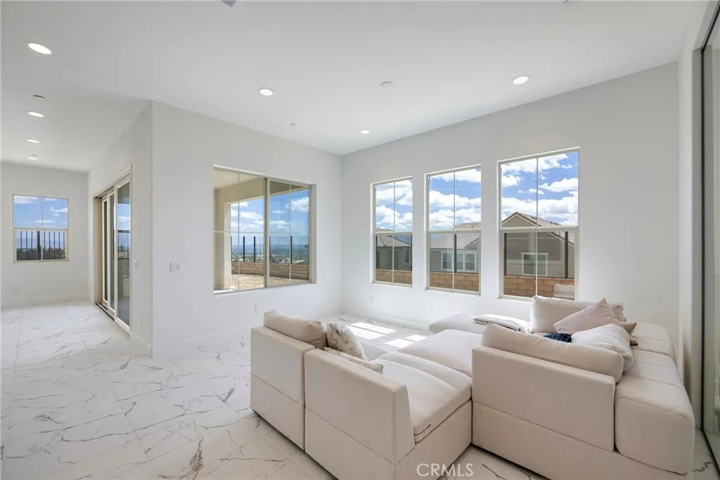 Additional image 22 of 21204 Currant Court, Chatsworth, CA 91311