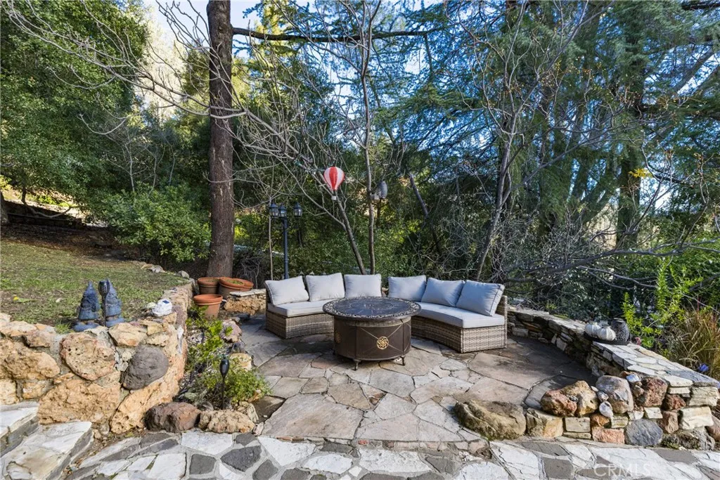 Additional image 4 of 2305 Sugarloaf Drive, Agoura Hills, CA 91301