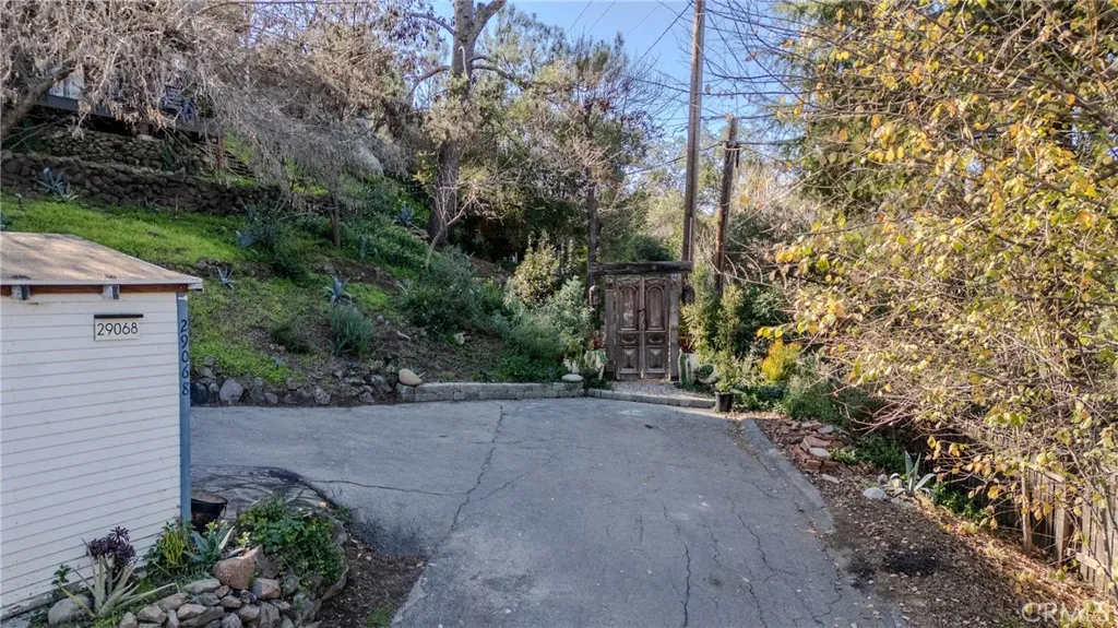 Additional image 111 of 29068 Lake, Agoura Hills, CA 91301