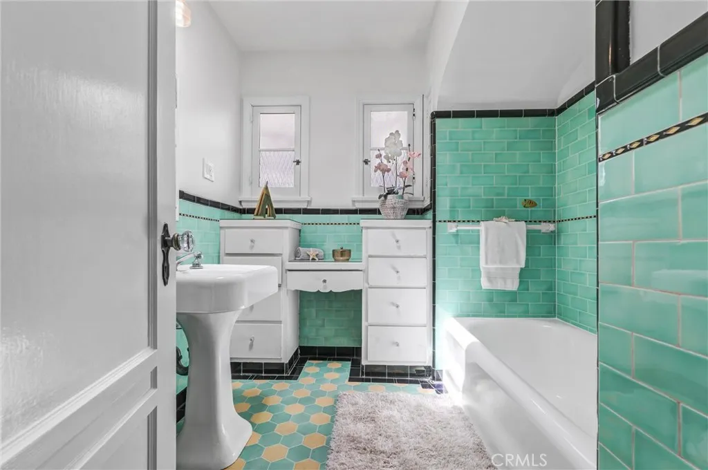 Additional image 49 of 1909 Eden Avenue, Glendale, CA 91206