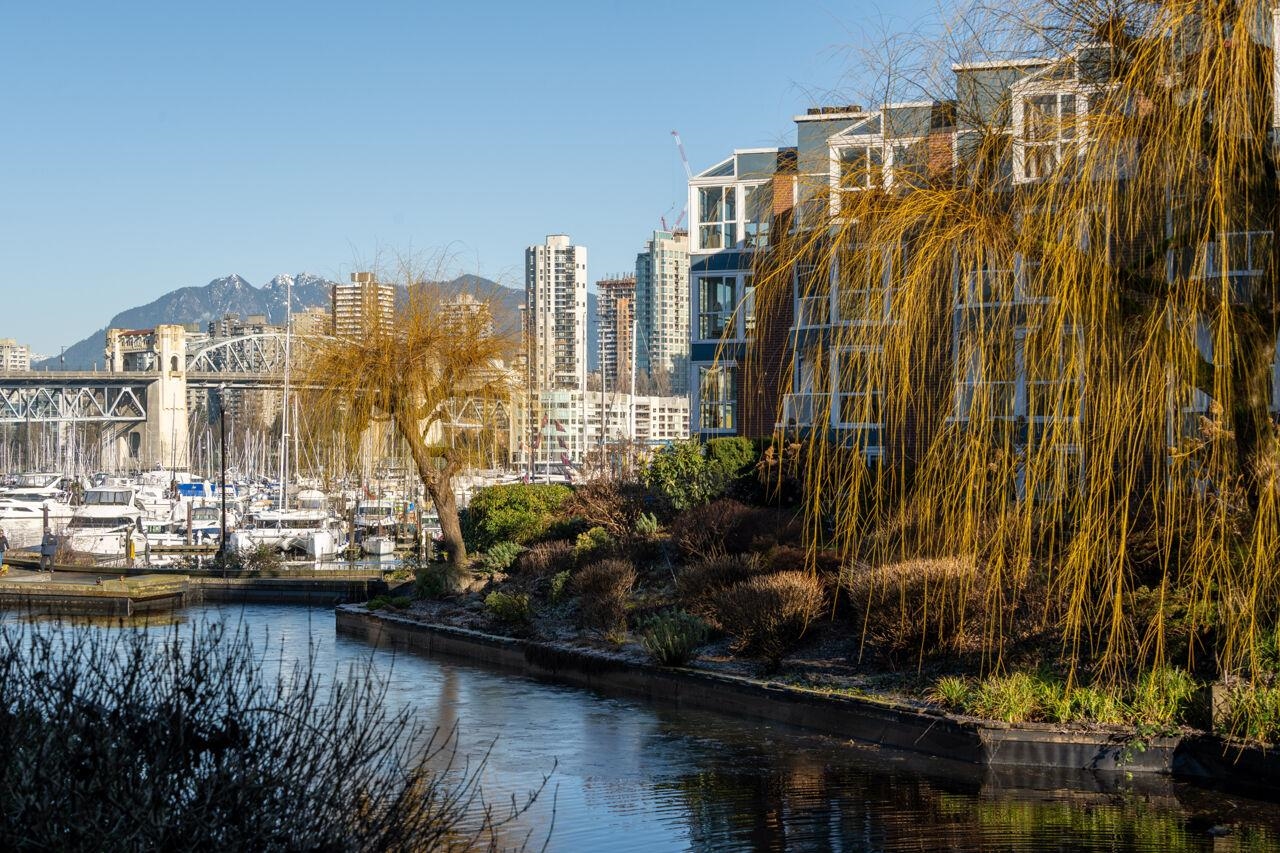 Additional image 3 of 302-1502 Island Park Walk, Vancouver, BC, V6H 3Z8