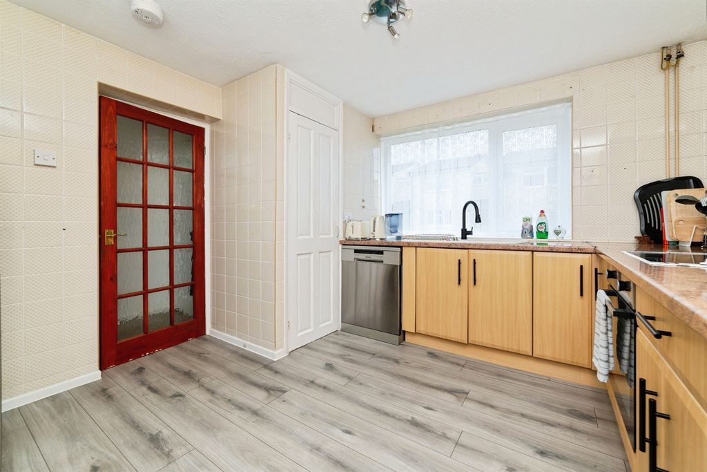 Additional image 6 of 2 bed end terrace house for saleWigram Way, Stevenage SG2