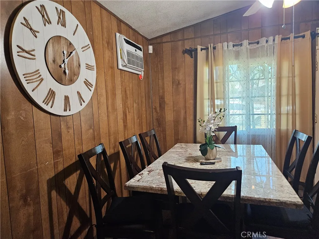 Additional image 16 of 537 E 3rd St, Rialto, CA 92376