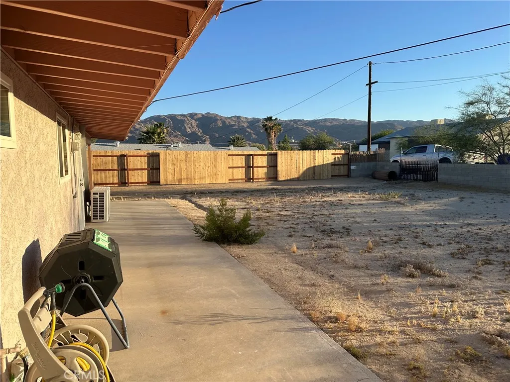 Additional image 31 of 5912 Bagley Avenue, 29 Palms, CA 92277