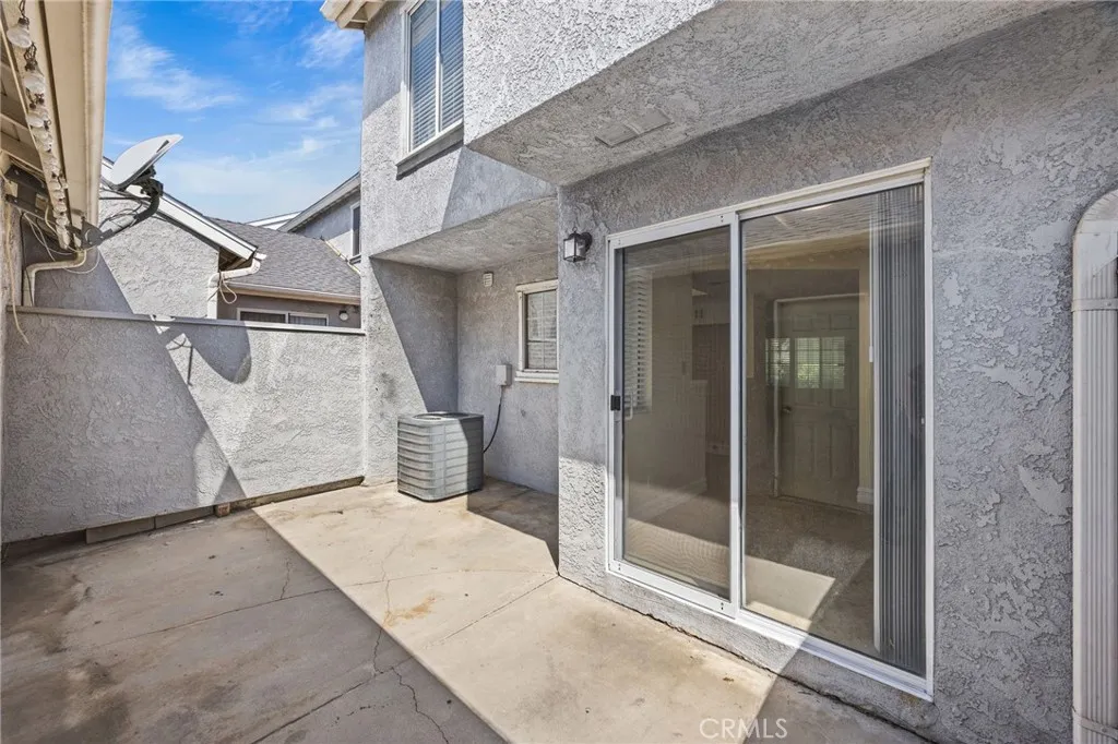 Additional image 10 of 174 W Walnut Ave Unit B, Rialto, CA 92376