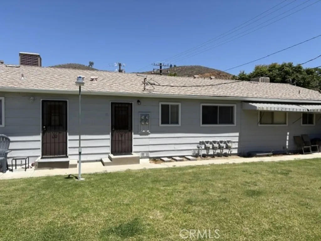 Additional image 2 of 150 E Lakeshore Dr Unit 10, Lake Elsinore, CA 92530