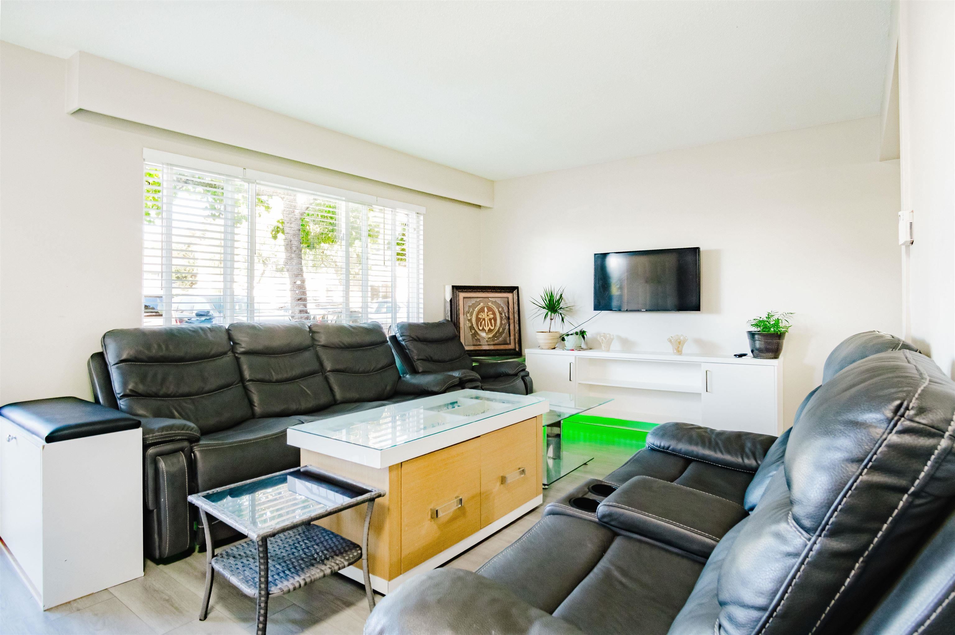 202-11901 89a Avenue, Delta, BC, V4C 3G8