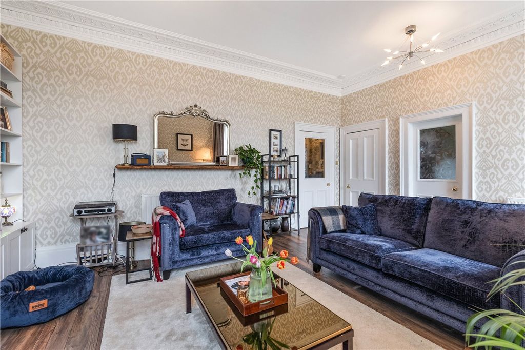 Additional image 6 of 2 bed flat for sale4B, Irvine Place, Stirling, Stirlingshire FK8