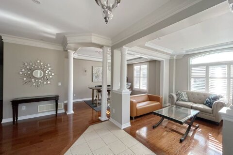 Additional image 8 of 23 Halldorson Avenue, Aurora, ON, L4G 7Z1