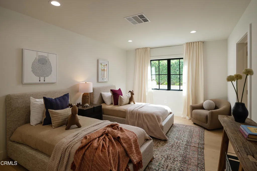 Additional image 23 of 604 De Nova Street, La Canada Flintridge, CA 91011