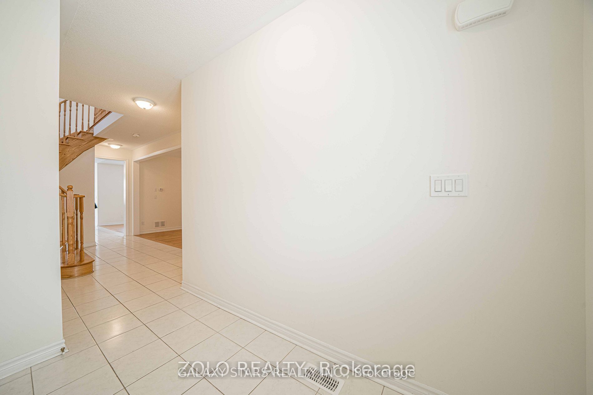Additional image 5 of Upper Floor-1869 Castlepoint Drive, Oshawa, ON, L1K 0M9