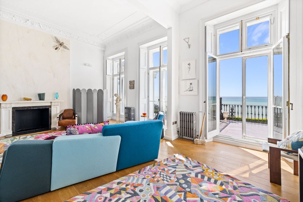 Additional image 8 of 3 bed flat for saleChichester Terrace, Brighton, East Sussex BN2