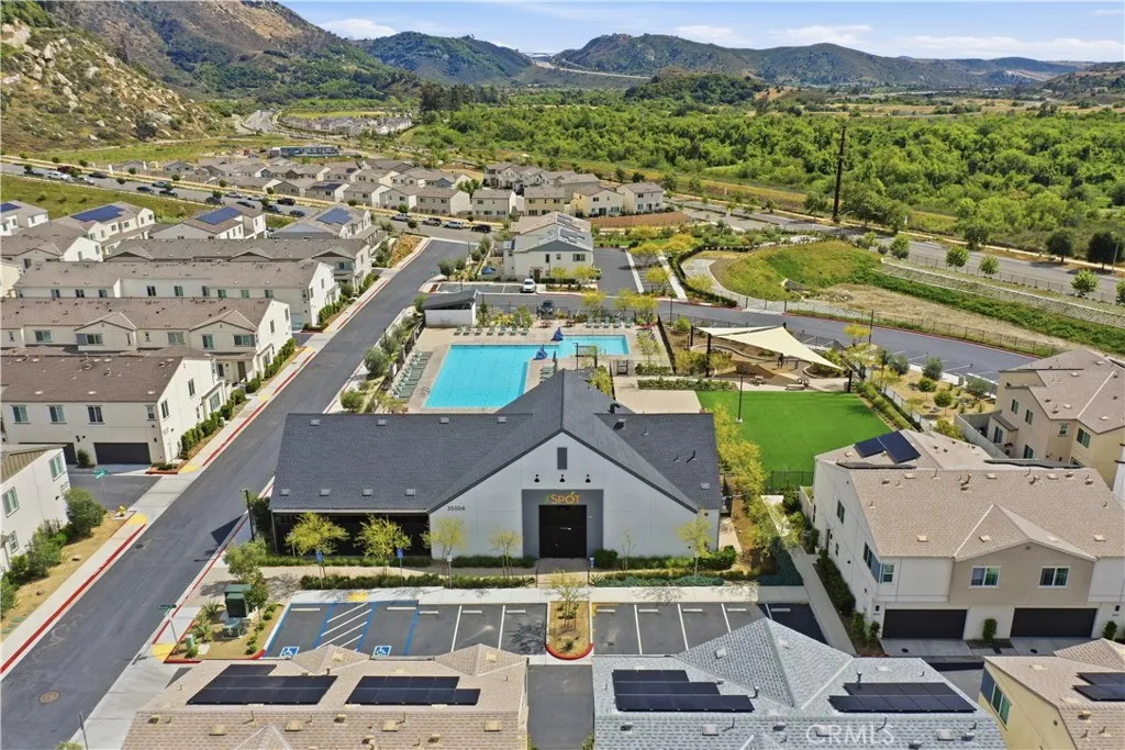 35161 Grove Trl, Fallbrook, CA 92028