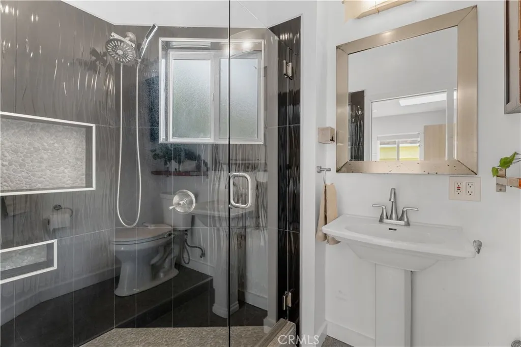 Additional image 16 of 929 Lomita St, El Segundo, CA 90245